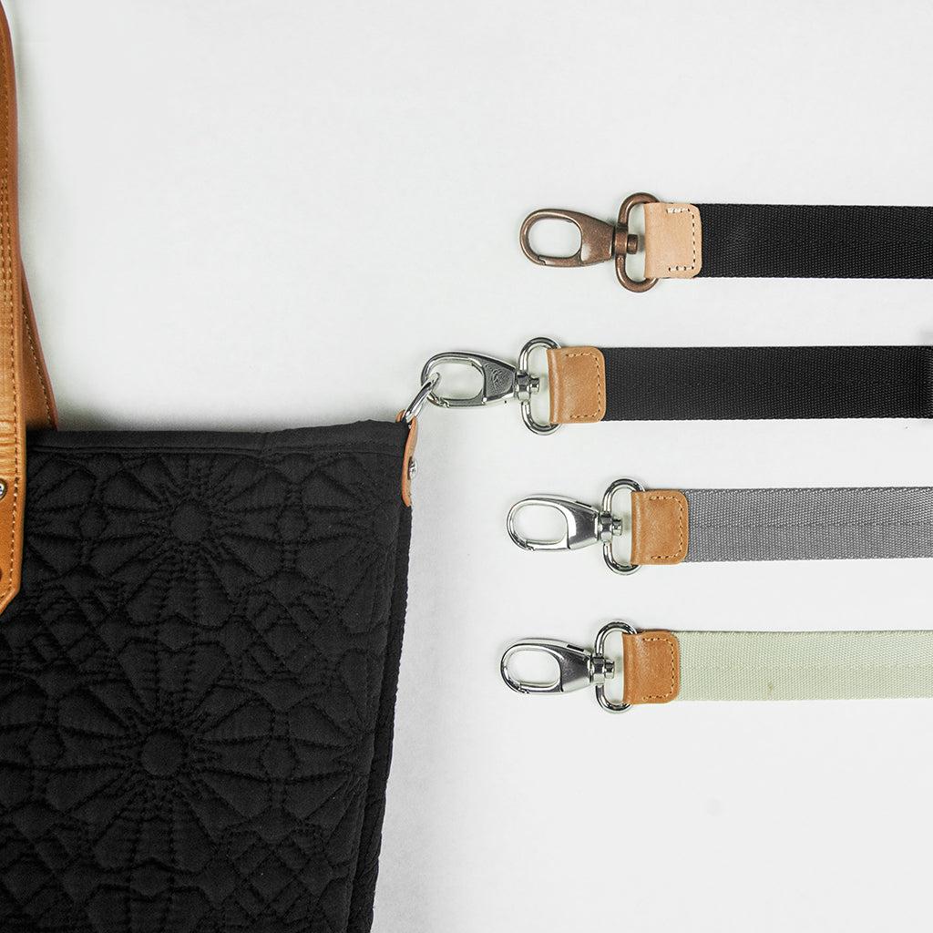 Shoulder Strap 1 Inch in Black/Silver - Image 3